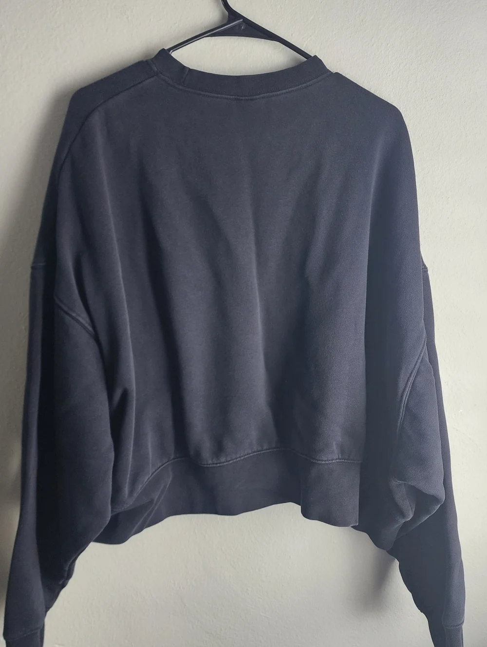 NIKE CENTER SWOOSH WOMENS OVERSIZED CREWNECK SZ LARGE - Picture 5 of 5